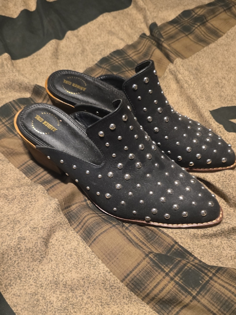 Studded Black Slip-On Mule Shoes Brand New Never Worn Size 7